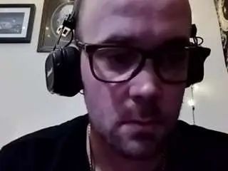 View this full video called Gay sex chat with drew181818