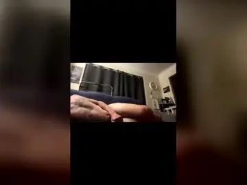 View complete video titled Gay sex chat with studapple