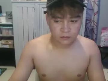 Play full movie titled Gay sex chat with the_enchantress_xx