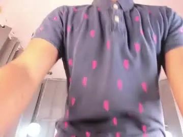 Play hardcore movie of Gay sex chat with im_kyrk