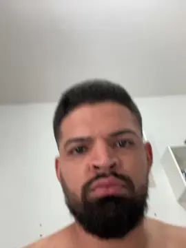 View complete clip named Gay sex chat with Mineirinho3020k