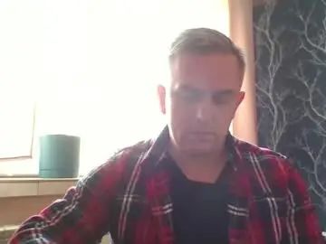 Enjoy watching HD scene called Gay sex chat with matrureontheedge