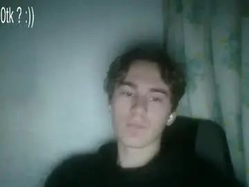 Watch this complete scene named Gay sex chat with redbullzero