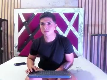 Enjoy watching this full video of Gay sex chat with emiliano_mio