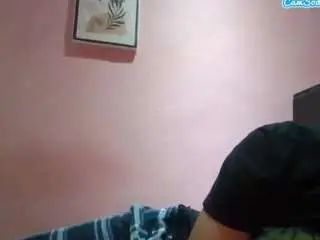 Play this hardcore movie titled Gay sex chat with broodingyren
