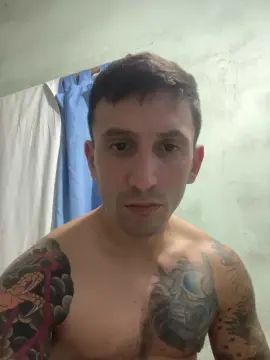 Stream the HD scene of Gay sex chat with Lautaro2036