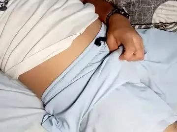 Stream the full movie called Gay sex chat with just_zzie
