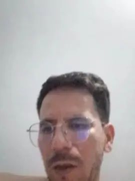Play complete video of Gay sex chat with Drpiton