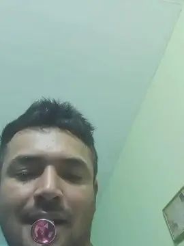 View this hardcore clip of Gay sex chat with Estivenson_7