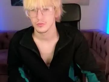 Stream full scene of Gay sex chat with velvetbite