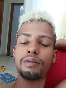 Watch the uncut movie called Gay sex chat with nicolas2392