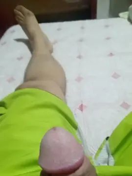 Watch this complete clip of Gay sex chat with rober466