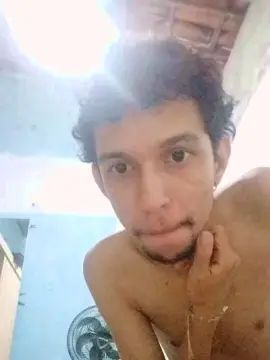Stream the HD movie of Gay sex chat with Novinho2k