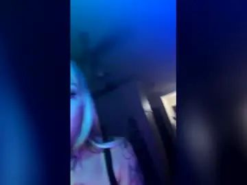 Enjoy watching the uncensored movie named Gay sex chat with alana_alexis