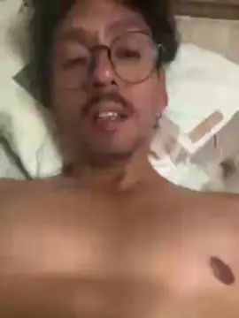 View uncut clip named Gay sex chat with bttmsebas1