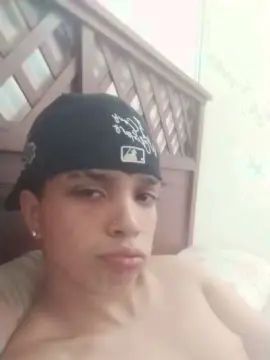 Watch this complete movie titled Gay sex chat with alejandro1702