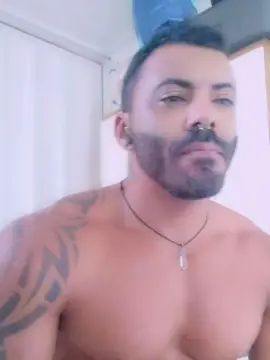 Watch the uncut clip of Gay sex chat with Belmontxx