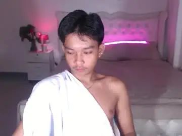 Watch this full video called Gay sex chat with lux_brextonx