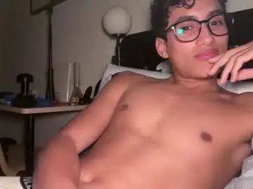 View the full scene of Gay sex chat with carlitossmith