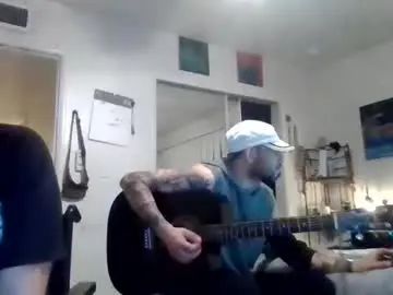 Play the hardcore movie called Gay sex chat with cloudyydayzz