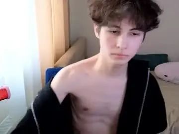 Play complete scene named Gay sex chat with lukahayes