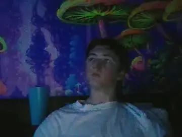 View this complete clip of Gay sex chat with twinkboyboi69
