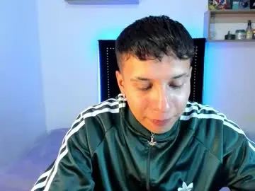 Stream HD scene called Gay sex chat with jhony_rayder