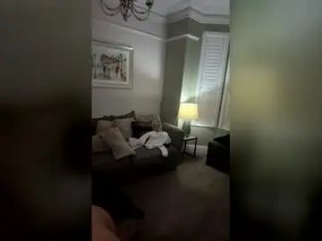 Enjoy watching the uncensored video of Gay sex chat with willowen192