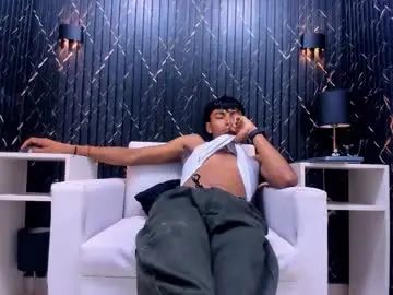 View this uncut video called Gay sex chat with kyle_dimons