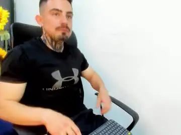 Play HD movie titled Gay sex chat with dallas_whitee