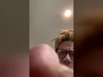 Enjoy watching the uncensored movie of Gay sex chat with holdinitdownaz