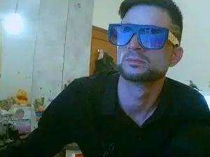Play hardcore scene named Gay sex chat with Alin69flo