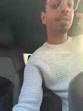 Stream complete scene called Gay sex chat with quentin37