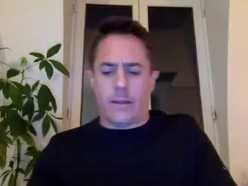 Stream the uncensored movie titled Gay sex chat with etalonbreton