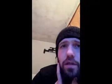 Watch complete scene called Gay sex chat with majorsalex52