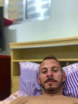 Play the hardcore video called Gay sex chat with Fabaummm84
