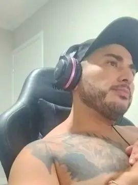 View this hardcore movie of Gay sex chat with dark704996