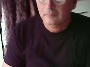 Stream the uncensored video called Gay sex chat with Genuino72