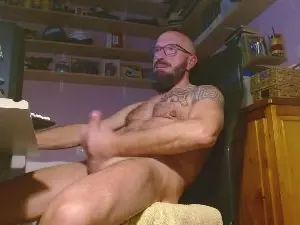 Stream the uncensored scene titled Gay sex chat with hugot9374