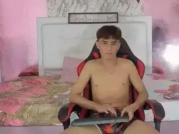 Play the HD video called Gay sex chat with shane_cooper