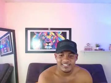 Stream the hardcore movie titled Gay sex chat with mcaurelio18