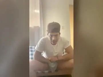 Stream HD video of Gay sex chat with grejo30