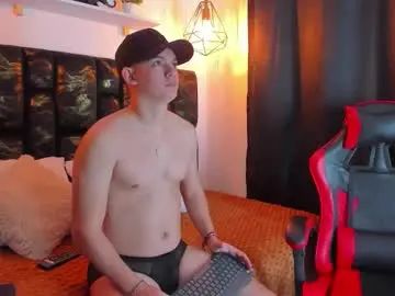 Play this uncensored scene named Gay sex chat with domnox_