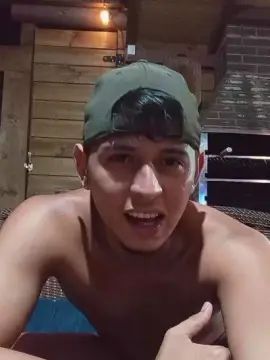Watch uncensored movie of Gay sex chat with Geiver3