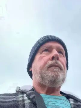 Stream complete scene titled Gay sex chat with boxerdog3