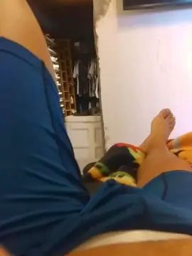 Enjoy watching this uncut scene of Gay sex chat with londoo32