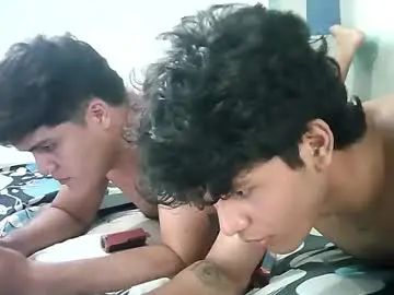 Play this complete movie named Gay sex chat with brytlol
