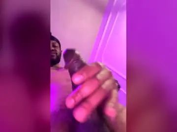 Enjoy watching this hardcore movie of Gay sex chat with theonenotthetwox