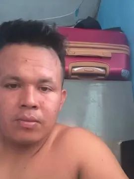 Watch this hardcore movie of Gay sex chat with Bacler33