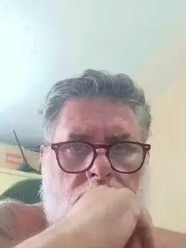Stream this uncut video of Gay sex chat with Cavalo1967